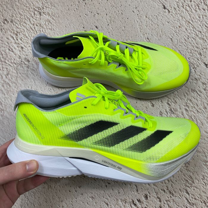 jq2553 нові adidas adizero boston 12 бігові кросівки running green