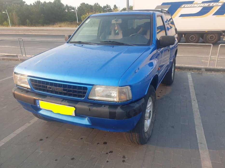 OPEL FRONTERA A 2.5td sport foto 2
