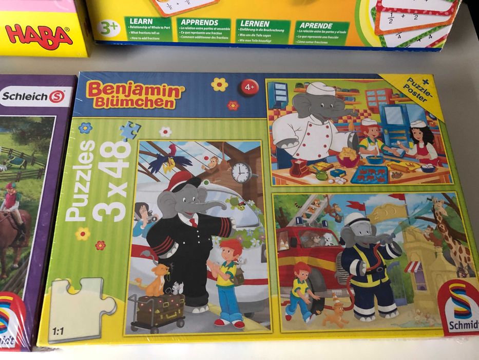 Puzzeles e Jogo Montessori.