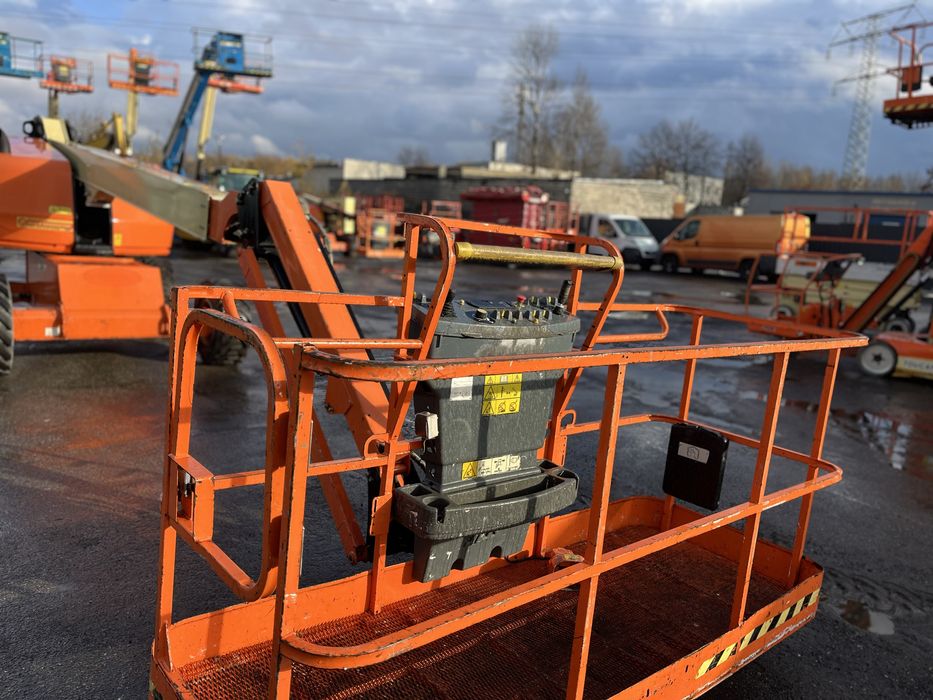 Podnośnik teleskopowy JLG 460 SJ genie