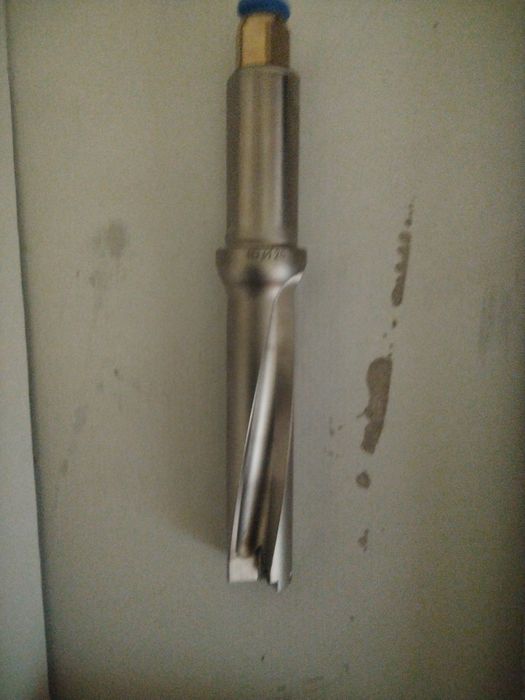 Oportunidade Broca corodrill 880 sandvik