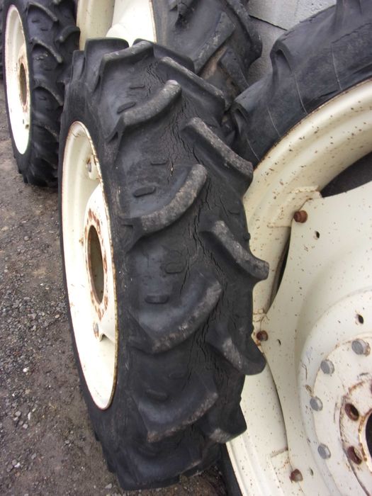 Koła wąskie 9,5 28 9,5 42 case fendt deutz mf zetor nh renault jd