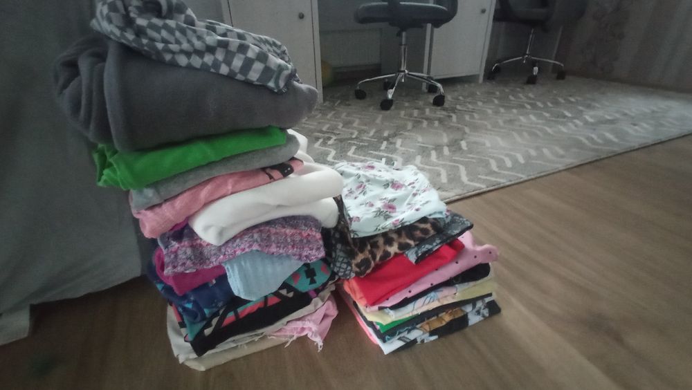 Bluzy dresowe i całe nierozpinane 152 do  158 do 164 wiek 12 i 13 lat