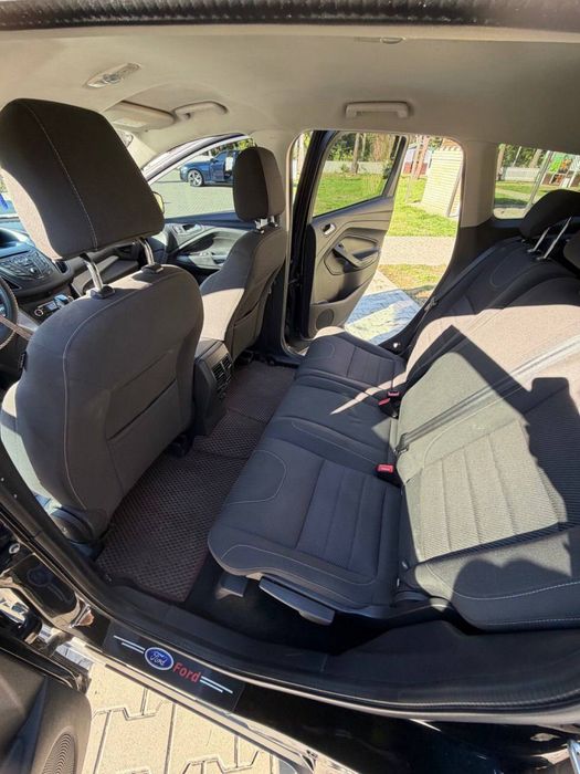 Ford  Kuga  2013