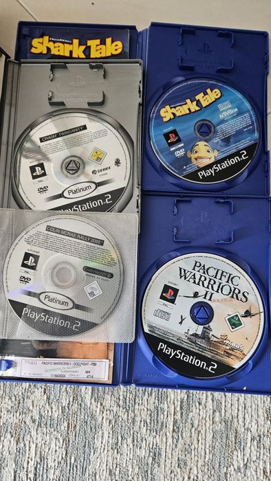 PS2 Slim com  52 jogos e comandos Buzz