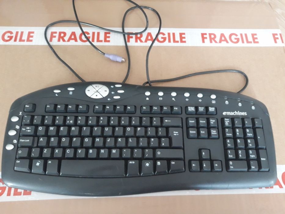 Klawiatura emachines czarna