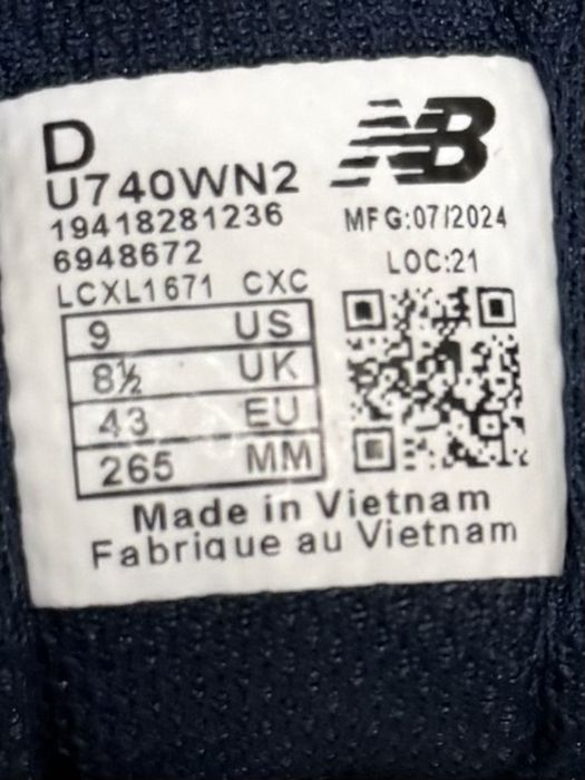 чоловічі/спортивні кросівки New Balance 740 Silver/Mettalic/Blue 43 / 26.5 см