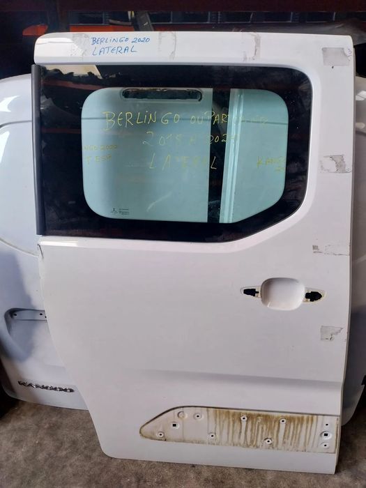 Porta lateral PSA BERLINGO/// PARTNER Ano 2020