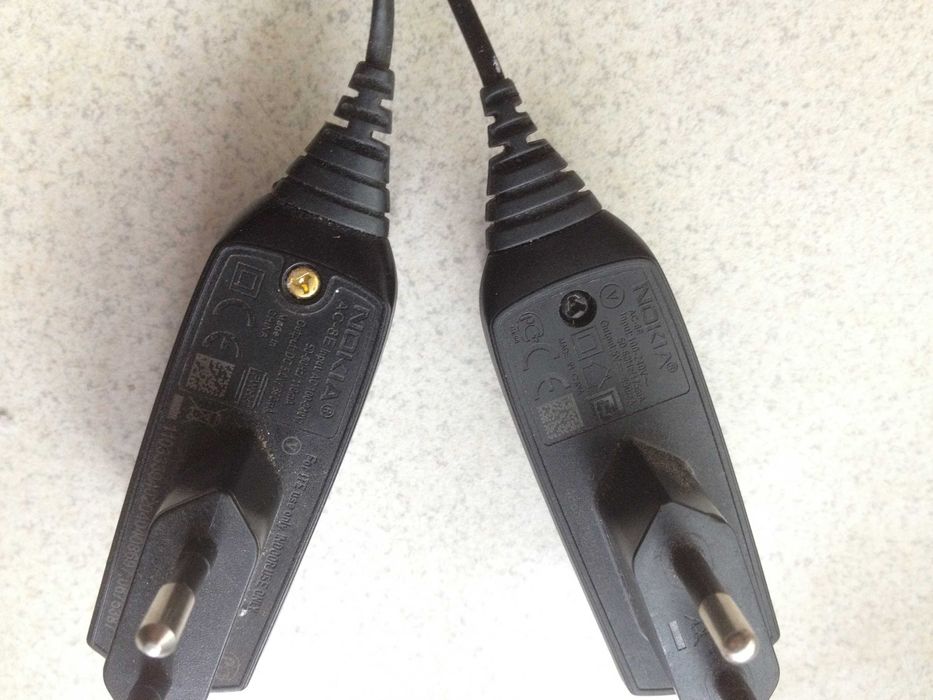 Зарядки до телефона Нокіа 5В, 150мА, 880мА.