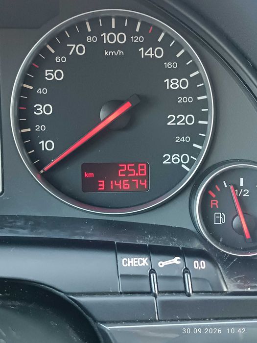 Audi A4 B6 2.0 131 KM | Sedan | Klima | Tempomat | OC + przegląd 2027