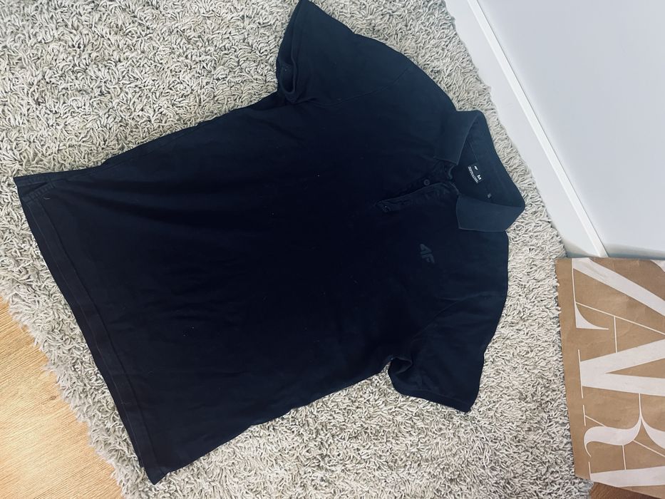 4F t-shirt czarny meski z kolnierzykiem rozm M bawelna