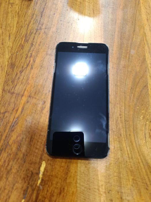 Iphone 7 plus 32  айфон 7 плюс 32