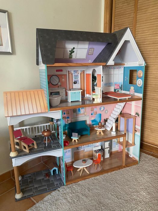 Casa de bonecas crianca