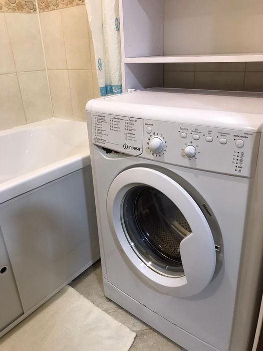 Сдам Посуточно  2, 3 комн. квартиры. Обустроены Центр