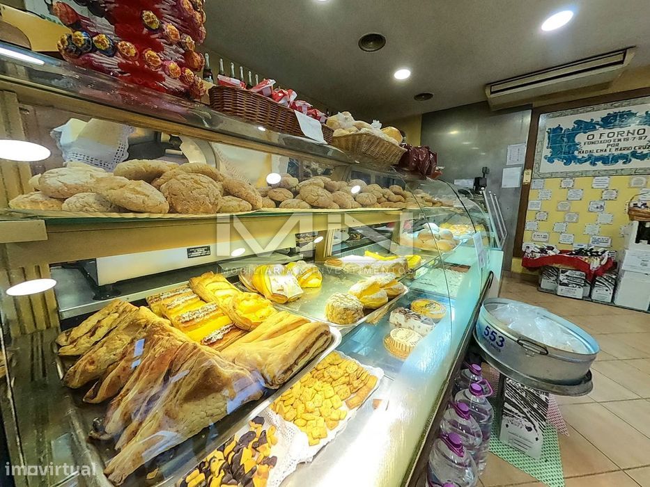 Padaria c/ fabrico e confeitaria  - Centro de Gondomar