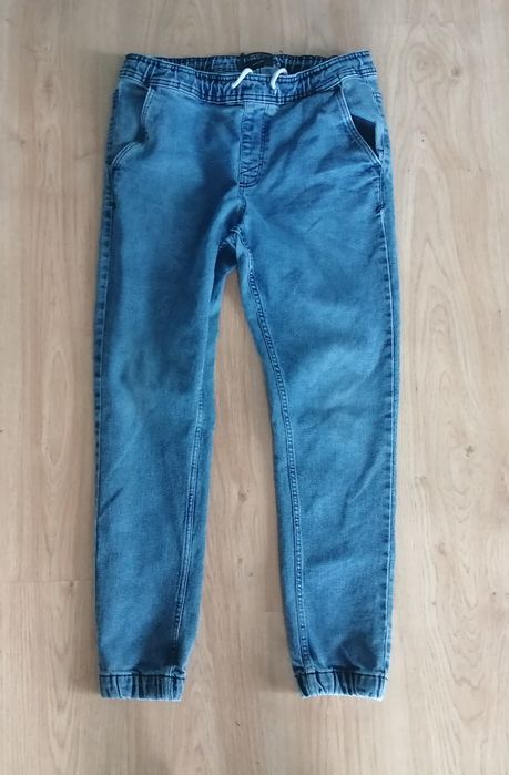 Spodnie jeans dla chłopaka 32 sinsay
