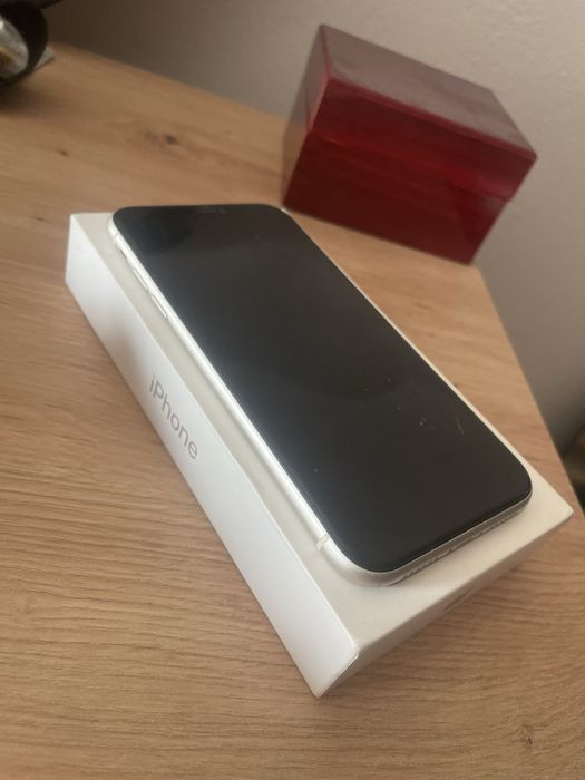 iphone 11  stan idealny