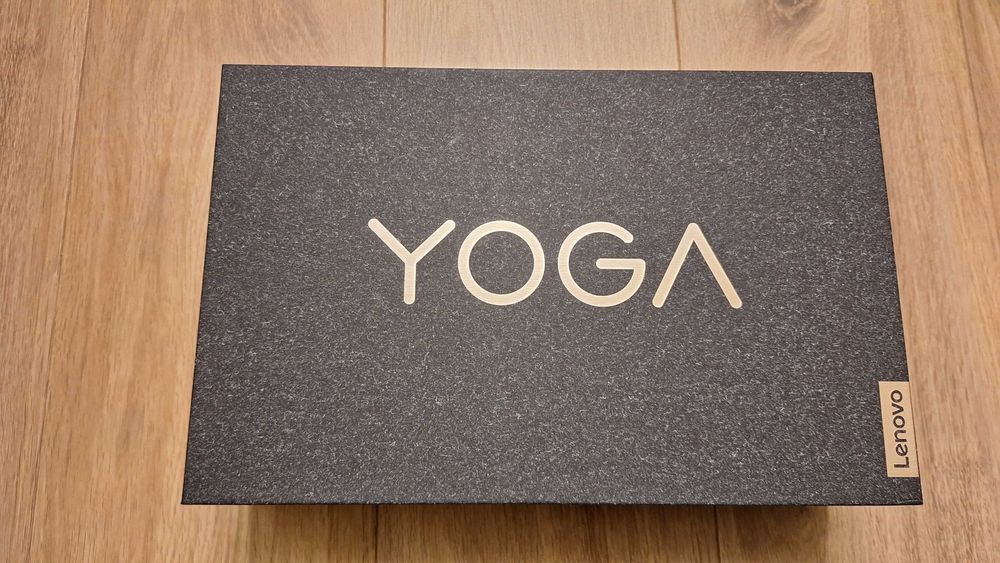 Laptop Yoga Slim 9 14ITL5 ekran dotykowy