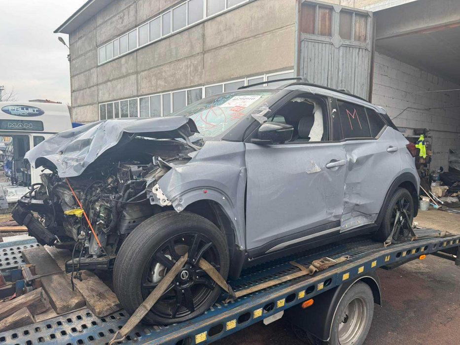 nissan kicks sr  балка ступица в сборе  разборка