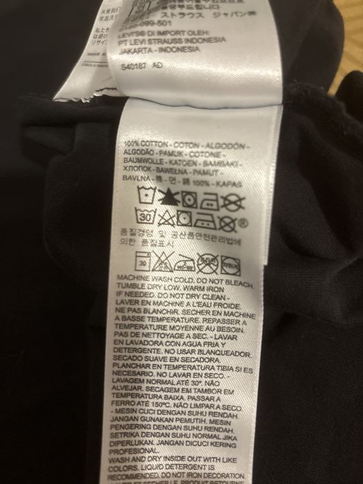 T-shirt damski Levis