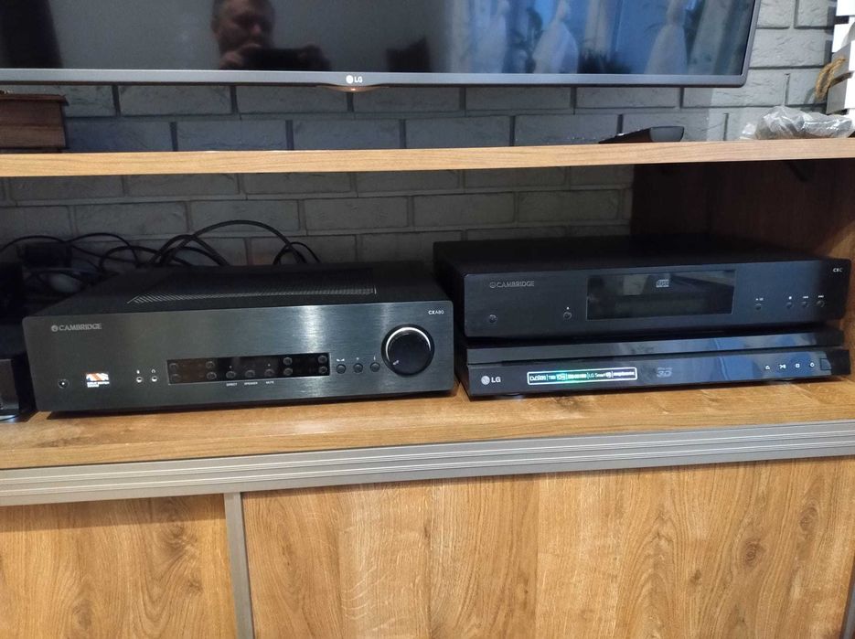 Wzmacniacz Cambridge Audio CXA80 oraz transport CD Cambridge Audio CXC