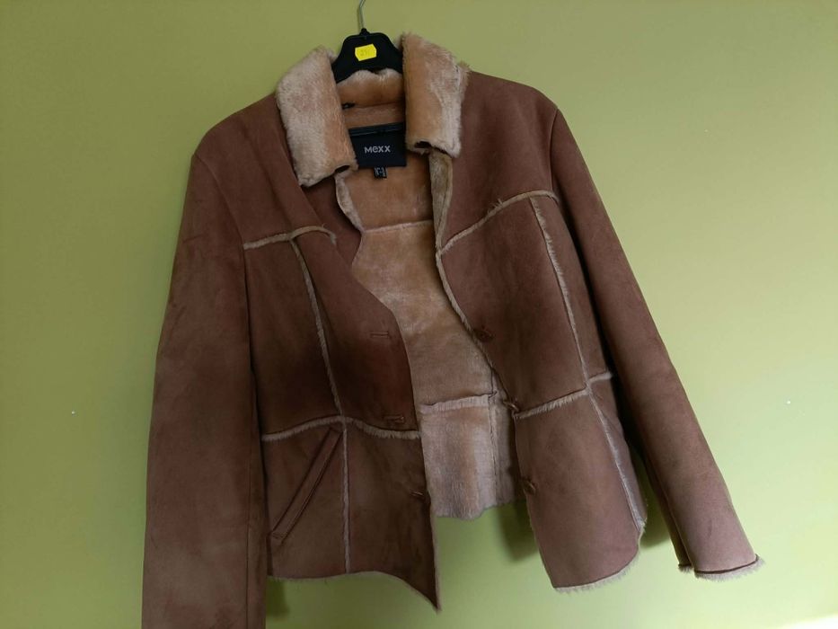 Piękny i ciepły kożuszek Mexx