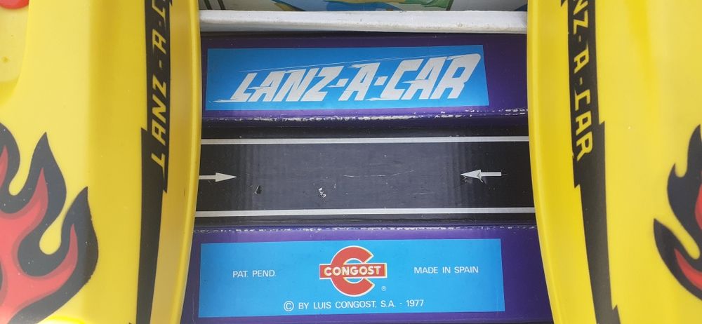 Brinquedo antigo,  anos 70 "Lanz-a-car"