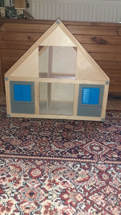 Domek drewniany dla lalek,niemiecki