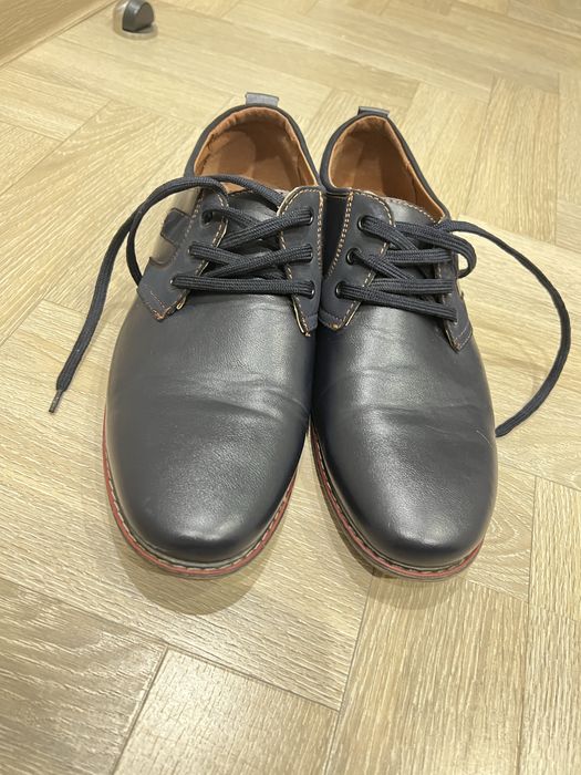 Туфлі чоловічі