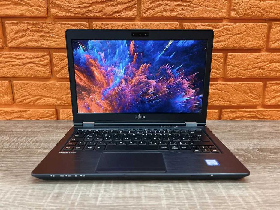 Ноутбук 12.5" Fujitsu U727 (1920х1080) IPS/i3-7100U, 8 RAM, 256/4G LTE
