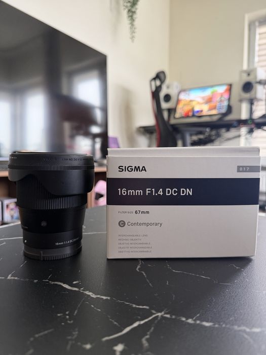 Obiektyw SIGMA 16mm 1.4 DC DN SONY-E