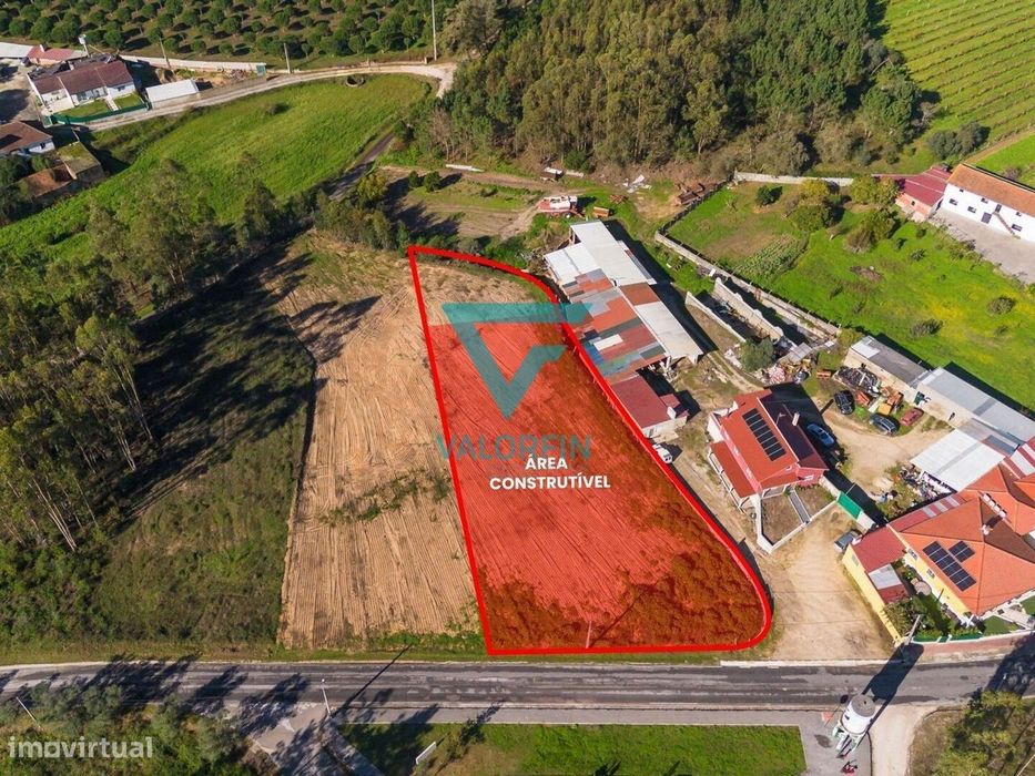 Terreno com 2.400 m², totalmente plano, oferecendo excelentes condi... — Souto Da Carpalhosa E Ortigosa, Leiria