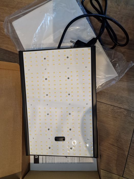 Lampa do uprawy roślin 100w