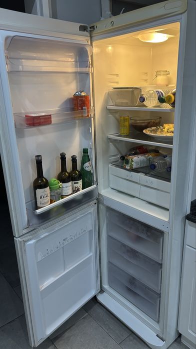 Frigorifico Combinado Ariston - No Frost