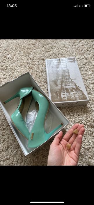 Turkusowe szpilki lakierki Venezia 38