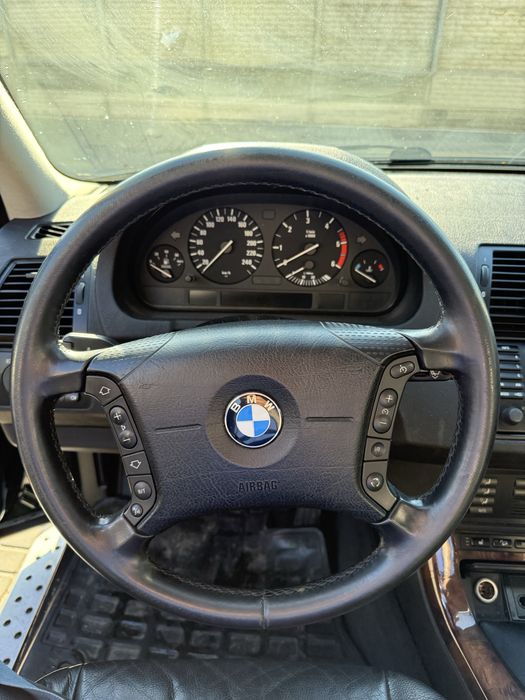 BMW X5 e53