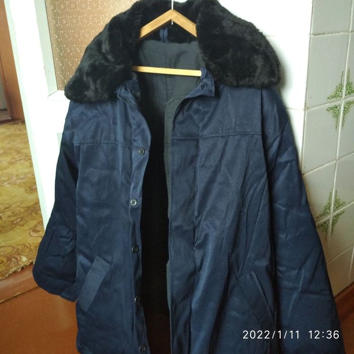 Продам спецодежду.