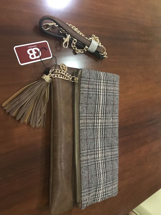 Pochete castanha, nova com etiqueta