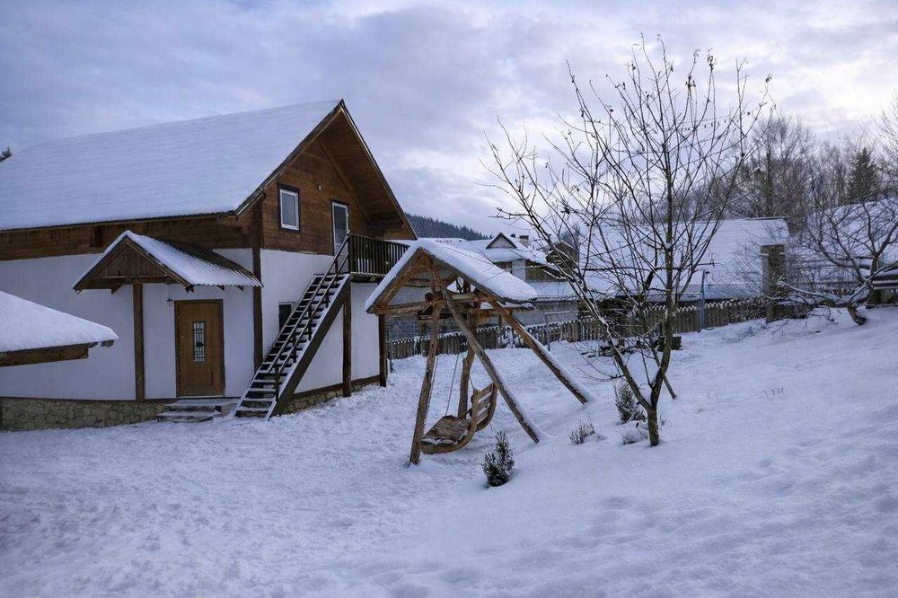 Відпочинок у Карпатах — котедж Яблуниця біля Буковеля