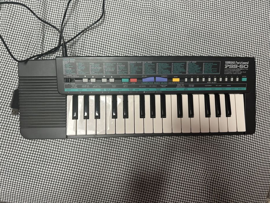 Мінісинтезатор Yamaha PortaSound PSS-50