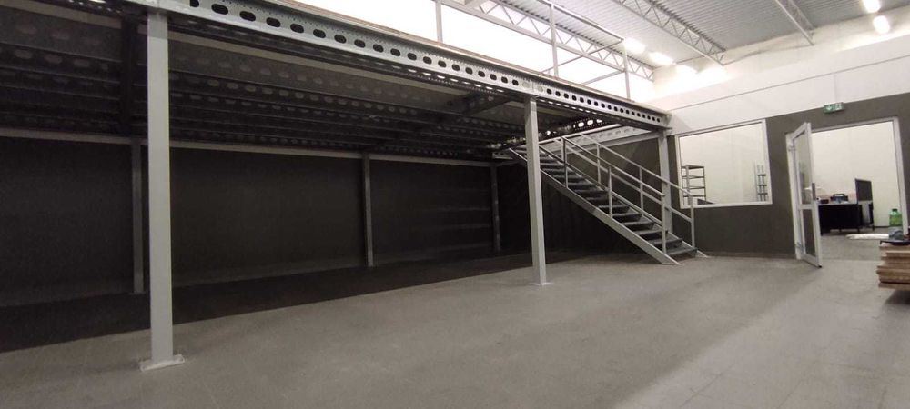 Antresole przemysłowe podesty magazynowe pomosty 50m2 - 350kg/m2