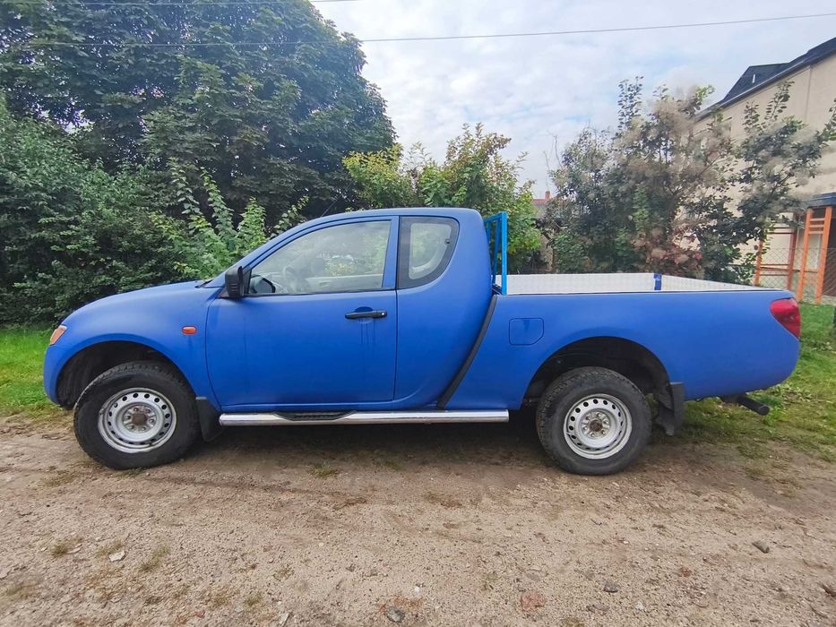 Mitsubishi L200