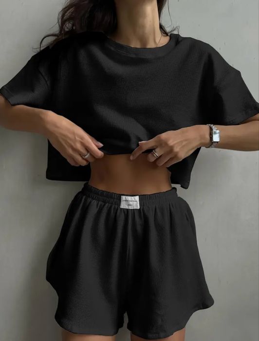 Костюм Футболка и шорты