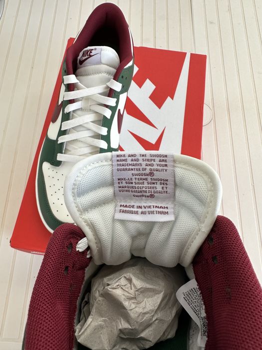 Nike Dunk Low “Gorge Green”