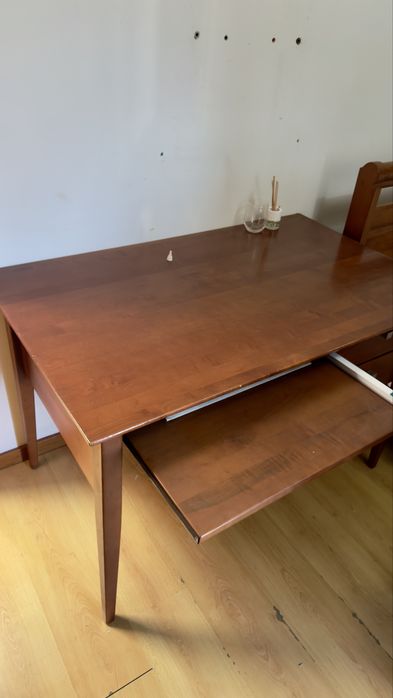 Conjunto de quarto  – Secretária + Camiseiro