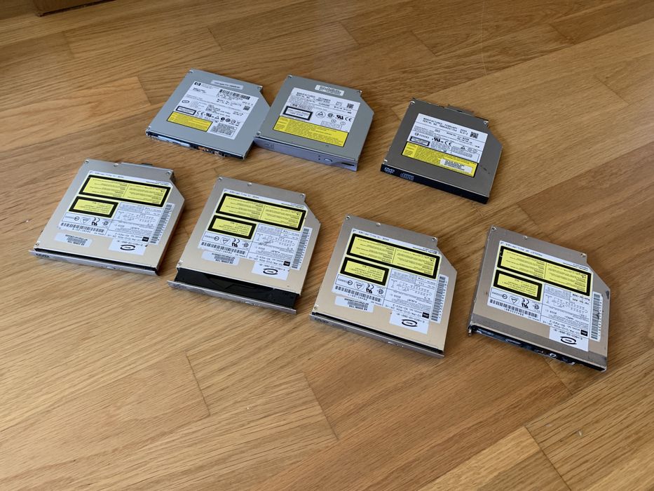 Portable DVD/CD Drive Lot64751415281409120