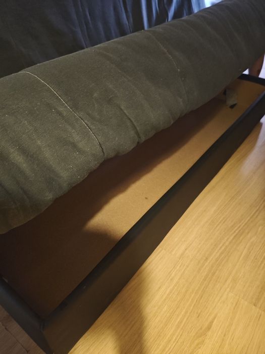 Sofá-cama de 3 lugares com arrumação