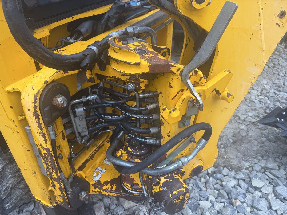 Продам мініекскаватор JCB 1сх