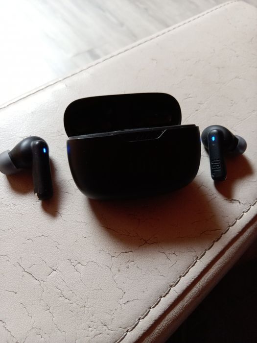 Auricular bluetooth JBL Perto