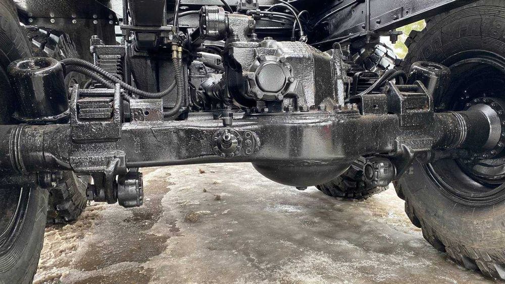 КАМАЗ 4310, лісовоз із маніпулятором